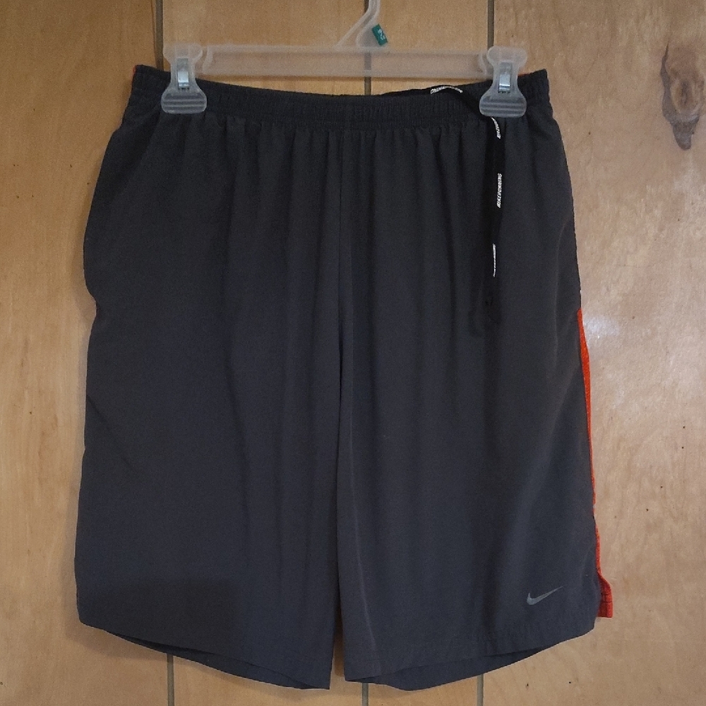 Nike Men's Charcoal and Crimson Athletic Shorts